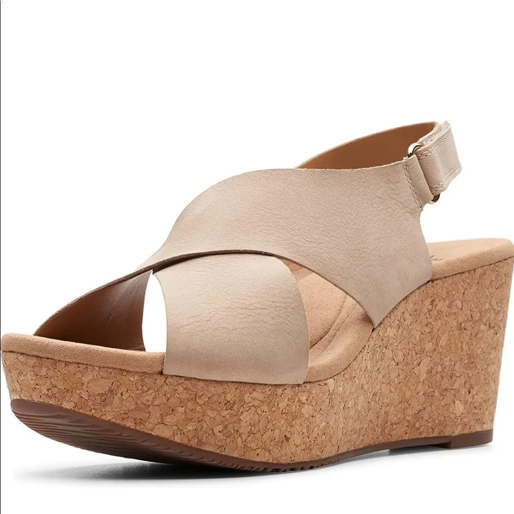 Clarks Annadel Eirwyn wedge sandals size 12